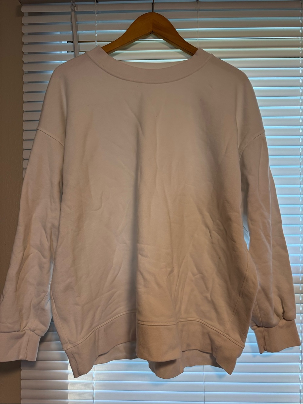 lululemon athletica Women's Crewneck Sweater - Off-White